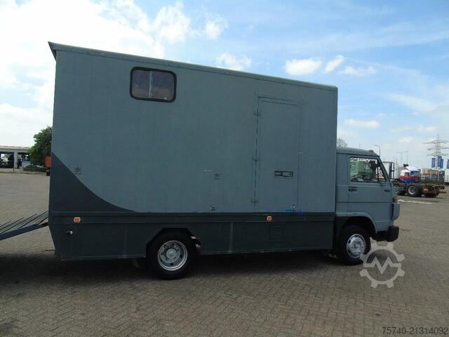 Horse transport MAN 10 .150 + 2-3 HORSES + MANUAL