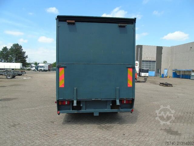 Horse transport MAN 10 .150 + 2-3 HORSES + MANUAL