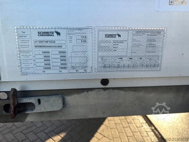 Curtain sided Schmitz Cargobull SCB*S3T / Coil / Tautliner / Disc Brakes
