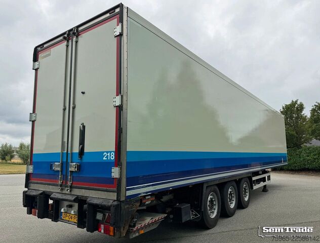 Reefer semitrailer KRONE N/A SD ISOLATED BOX THERMO KING SLXi 300 LIFT AX