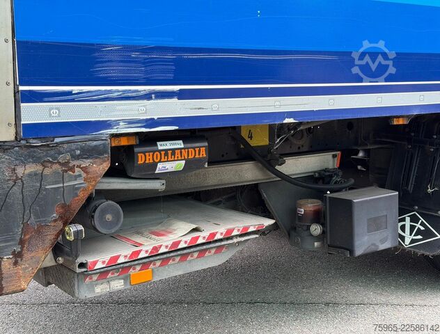 Reefer semitrailer KRONE N/A SD ISOLATED BOX THERMO KING SLXi 300 LIFT AX