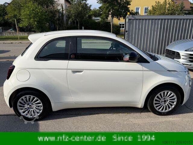 Fourgon FIAT 500 e Red Paket Komfort Kamera PDC CARPLAY