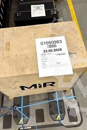 মোবাইল ইন্ডাস্ট্রি রোবট AGV AMR FTS Mobile Industrial Robots (MiR) MIR600 EU Pallet Lift