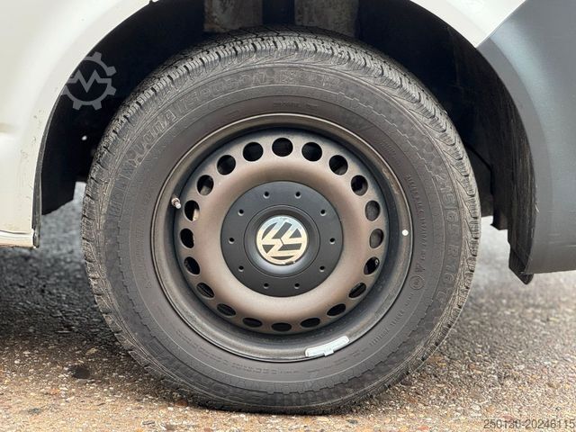 Minibuss VOLKSWAGEN T6.1 Transporter Kombi lang 8 Sitzer Klima