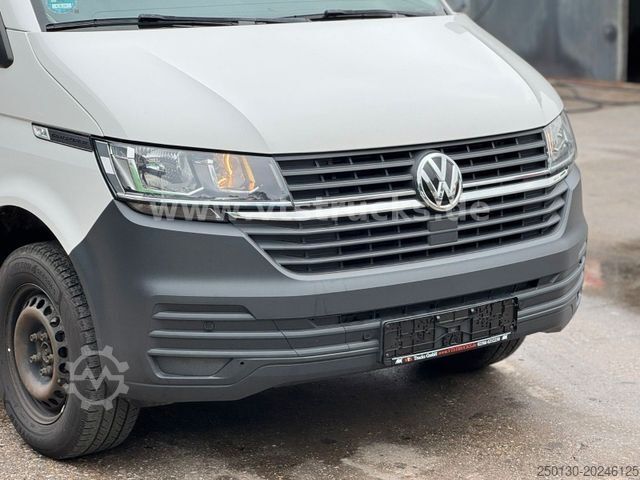 Minibuss VOLKSWAGEN T6.1 Transporter Kombi lang 8 Sitzer Klima