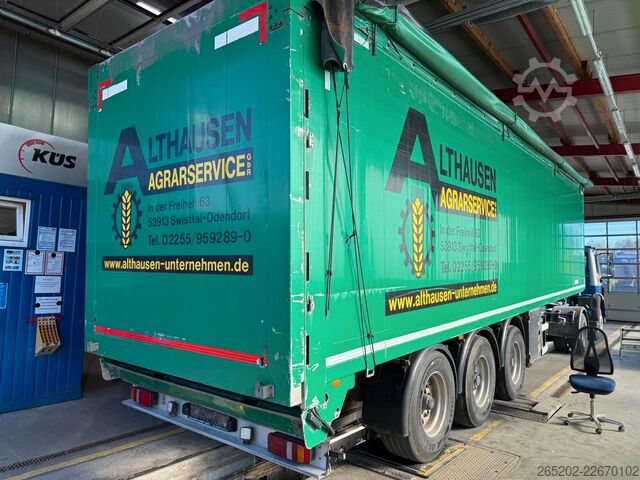 Semitrailer KEMPF KEMPF Schubbodenauflieger, SPP 39/3, 61 cbm