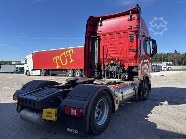 Standard tractor unit IVECO Stralis AS440S46T/P / LNG Intarder Klima Navi ZV