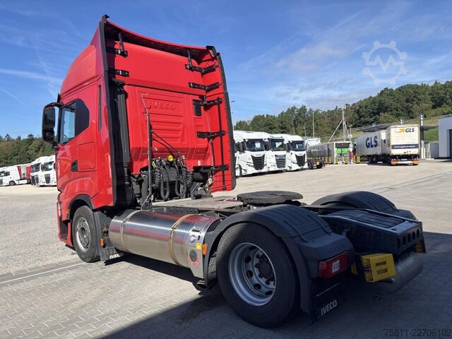 Standard tractor unit IVECO Stralis AS440S46T/P / LNG Intarder Klima Navi ZV