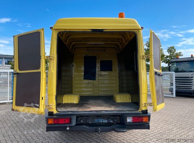 Aukštas mikroautobusas MERCEDES-BENZ Vario 613 D DokaKA/ L2H2/ 5 Sitze/ AHK/ Standhzg
