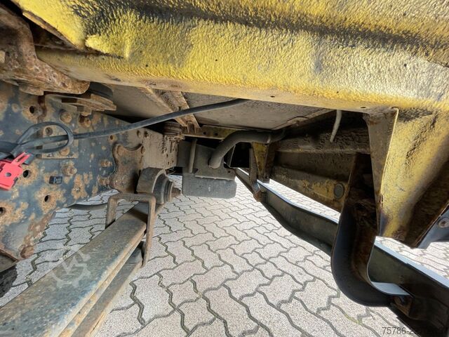 Hög tak skåpbil MERCEDES-BENZ Vario 613 D DokaKA/ L2H2/ 5 Sitze/ AHK/ Standhzg