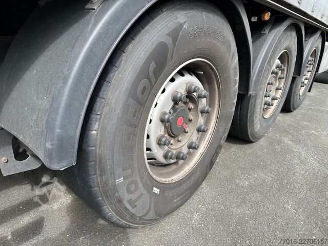 খোলা আধা-ট্রেলার সঙ্গে তারপুলিন SCHWARZMÜLLER S1 Speed Curtainsider ,SAF Achsen,,Edsccha,Lift