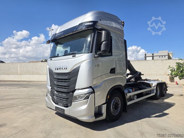  IVECO SWAY 260S48