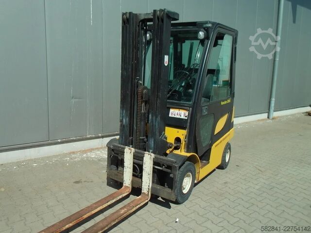 LPG vysokozdvižné vozíky YALE GLP 20 SVX E2175