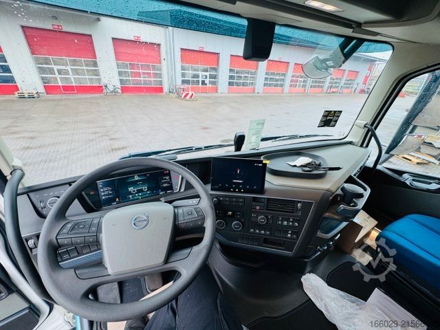 کامیون با کاربری خاص VOLVO FH 500 8x4 Kran F705 R.2.7 L436 V20 NEUES MODELL