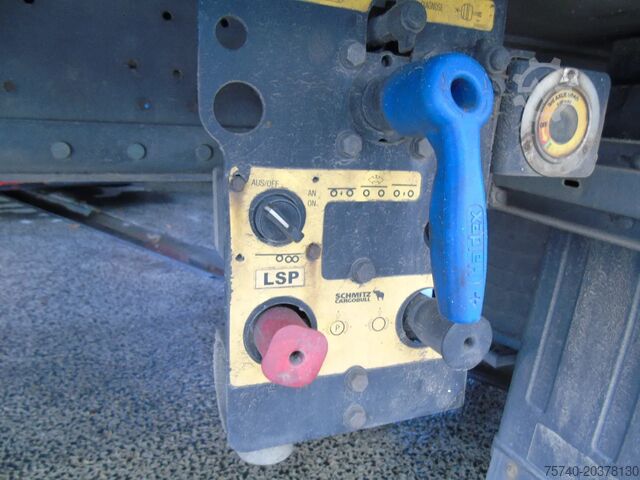 Refrigerated/frozen transport Schmitz Cargobull SKO 24 + CARRIER + 3 AXLE + 2.70 height