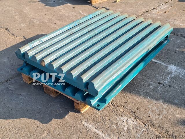 Mandíbula trituradora Extec C10 Putz Recycling Premiertrak 300 / 330 JAW SET
