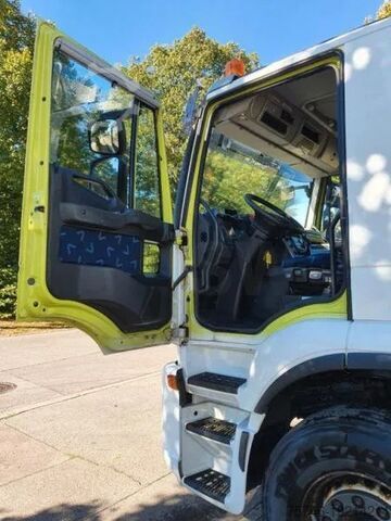 Vozidlo pro svoz odpadu Iveco 260S 42 WAAGE 5 cbm Zöller Medium XXL 24 Umleerer
