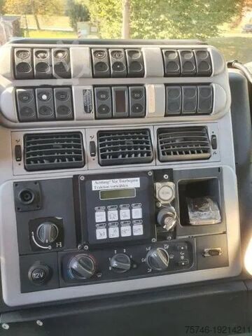Vozidlo pro svoz odpadu Iveco 260S 42 WAAGE 5 cbm Zöller Medium XXL 24 Umleerer