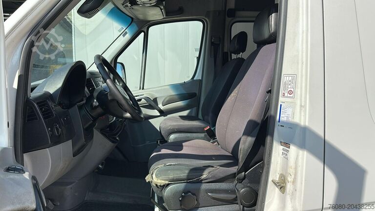 Șanțieră Volkswagen Crafter (HYDRAULIC MILLING ROBOT - CUTTER HF200...