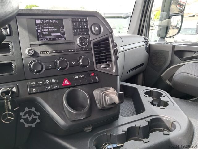Truck chassis Mercedes-Benz ANTOS 1827L