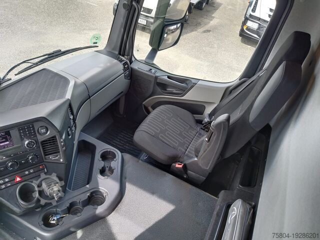 Truck chassis Mercedes-Benz ANTOS 1827L