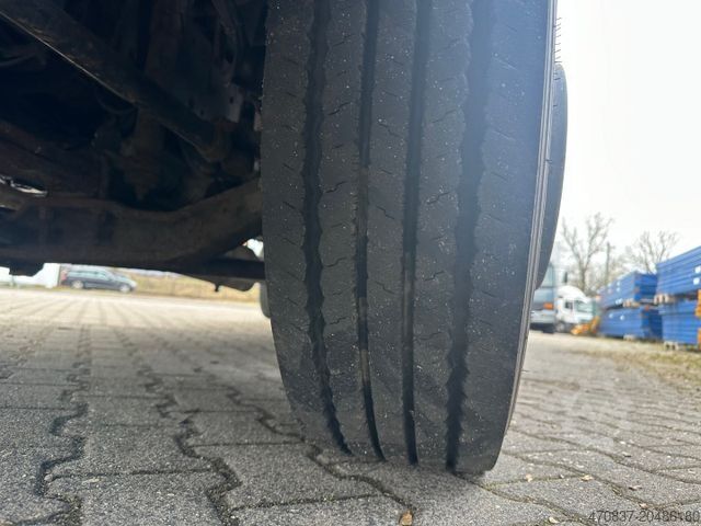 Odtahové vozidlo MAN 8.180 / Seilwinde / Rampen