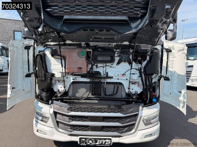 Caminhão com carroçaria intercambiável DAF XG 480 6X2 FAN - SDG BDF Multi 1120-1320