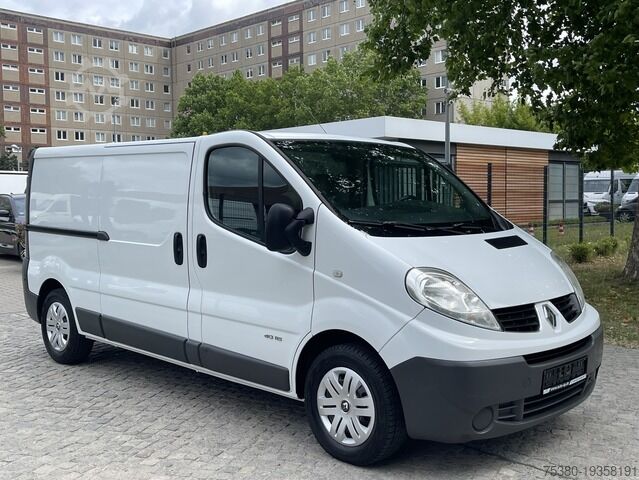 Furgoneta renault Trafic 2.0 dCi L2H1 AHK*WEBASTO*Lang