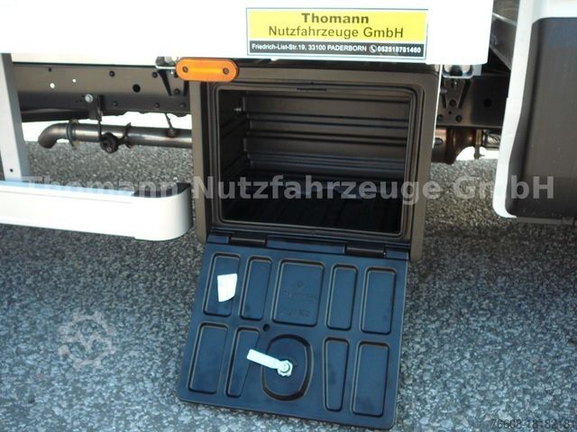 Dubă cu caroserie tip cutie IVECO Daily 35S18 Koffer Ladebordwand