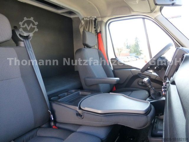 Kombi vozilo sa ceradom RENAULT Pritsche Plane mit Schlafkabine hinten