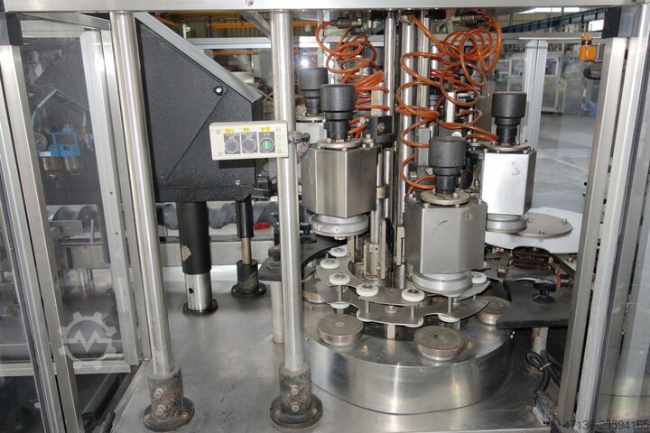 آلة طي وتركيب الكبسولات للشمبانيا Robino & Galandrino Aufsetzer u. Anfalter