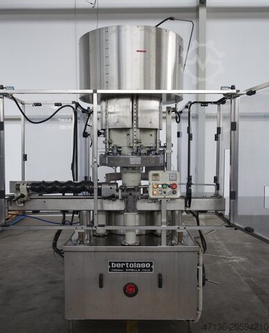 Encorchadora de vinho de 6 cabeças BERTOLASO DELTA 406