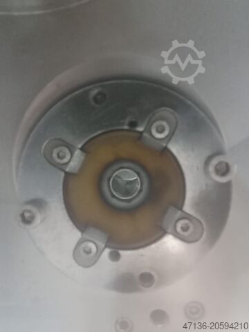 Encorchadora de vinho de 6 cabeças BERTOLASO DELTA 406