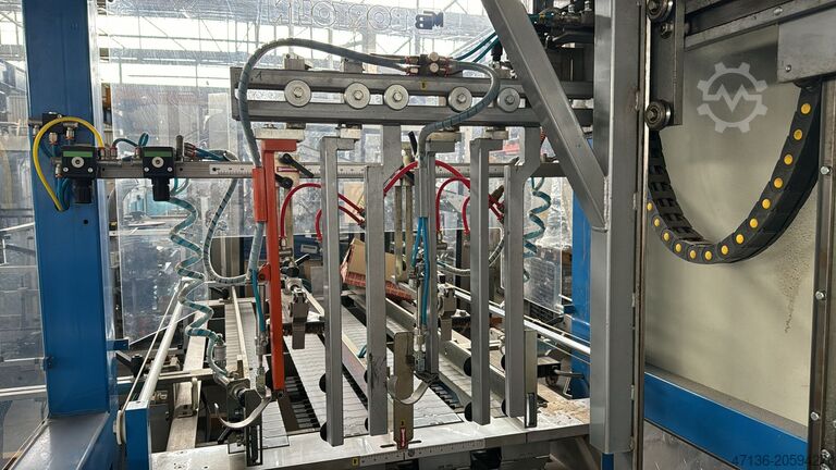 Щепсел на отделението прибл. 10 000 бутилки/час Bortolin Ma/88-2