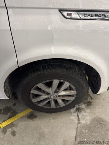 Kombi/kamping vozilo Volkswagen California Coast2.0TDI|2022| EURO 6 | Venditore Professionale