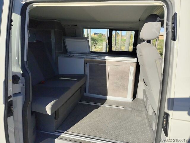 Kombi/kamping vozilo Volkswagen California Coast2.0TDI|2022| EURO 6 | Venditore Professionale