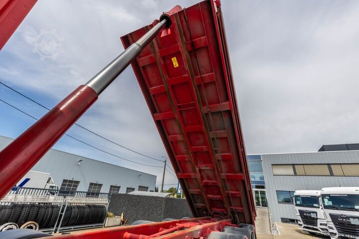 Xe tải tự đổ MERCEDES AROCS 4745 L - 10x4 - 28 m3