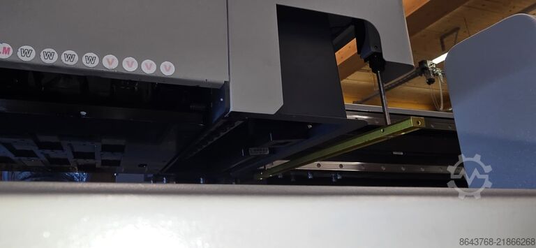 UV LED Hibrit Dijital Baskı Makinesi Liyu DSJ3204