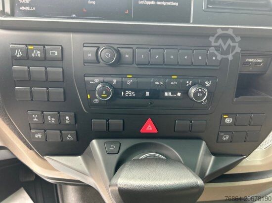 Τυπική μονάδα τράκτορα MAN TGX 18.510 4X2, E6, INTARDER, FULL-AIR, BIG DISPLAY, LEATHER