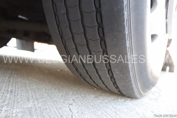 Entrenador Mercedes Tourismo RHD-M / 2A