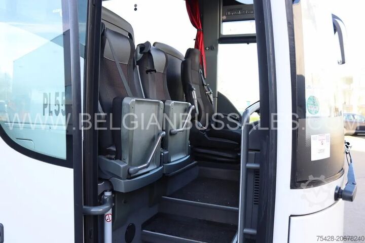 Entrenador Mercedes Tourismo RHD-M / 2A