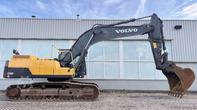 Volvo EC 300 D L