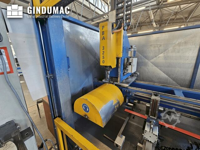 Centro de mecanizado vertical SCHÜCO PBA 3250