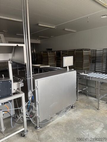 Filling machine + forming machine + separator Kompletna linia do produkcji hamburgerów Roobot 500 + FM250 + SC261
