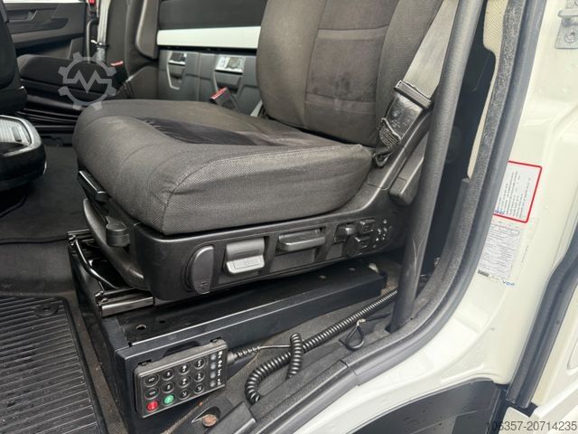 标准牵引车头 IVECO Stralis S-WAY AS440S48T/P Standklima Retarder