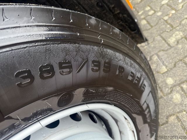 标准牵引车头 IVECO Stralis S-WAY AS440S48T/P Standklima Retarder