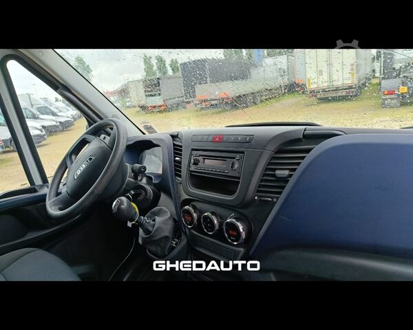 Kleinbus IVECO IVECO DAILY 35S14