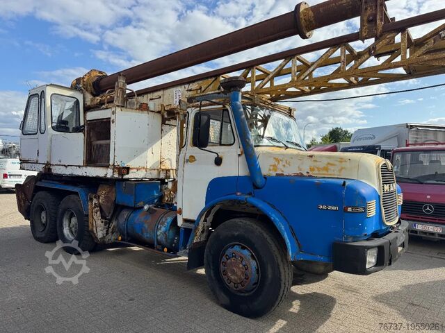 MAN 32.281 **FOREUSE-DRILLTRUCK-6X6 γεωτρύπανο φορτηγό** MAN 32.281 **FOREUSE-DRILLTRUCK-6X6**
