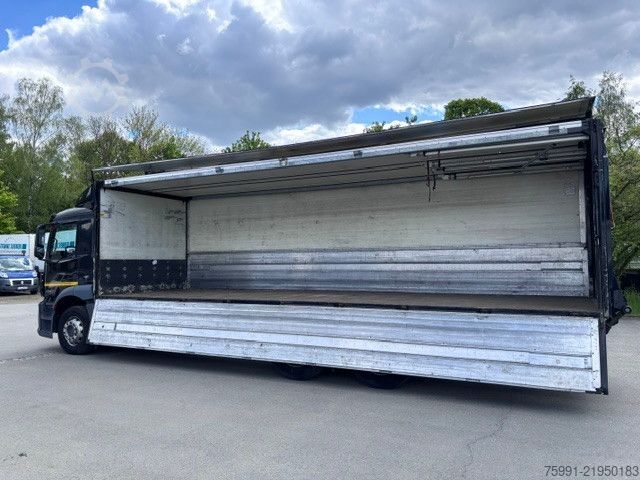 LKW mit Getränkeaufbau MERCEDES-BENZ Antos 3-Achser MB 2533 mit Geränkekoffer und LBW