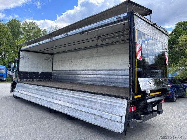 LKW mit Getränkeaufbau MERCEDES-BENZ Antos 3-Achser MB 2533 mit Geränkekoffer und LBW